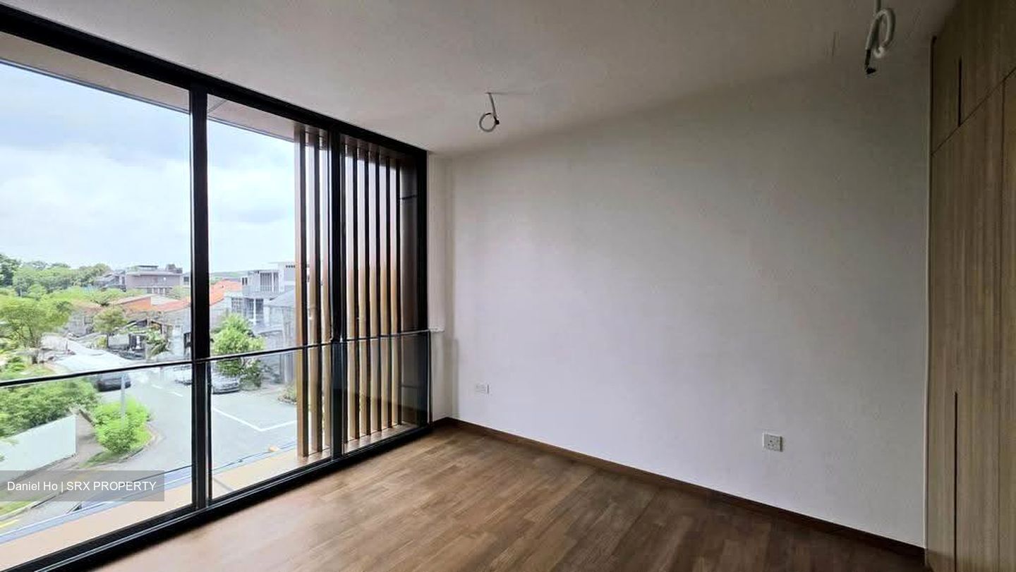 Seletar Hills Estate (D28), Terrace #636775411